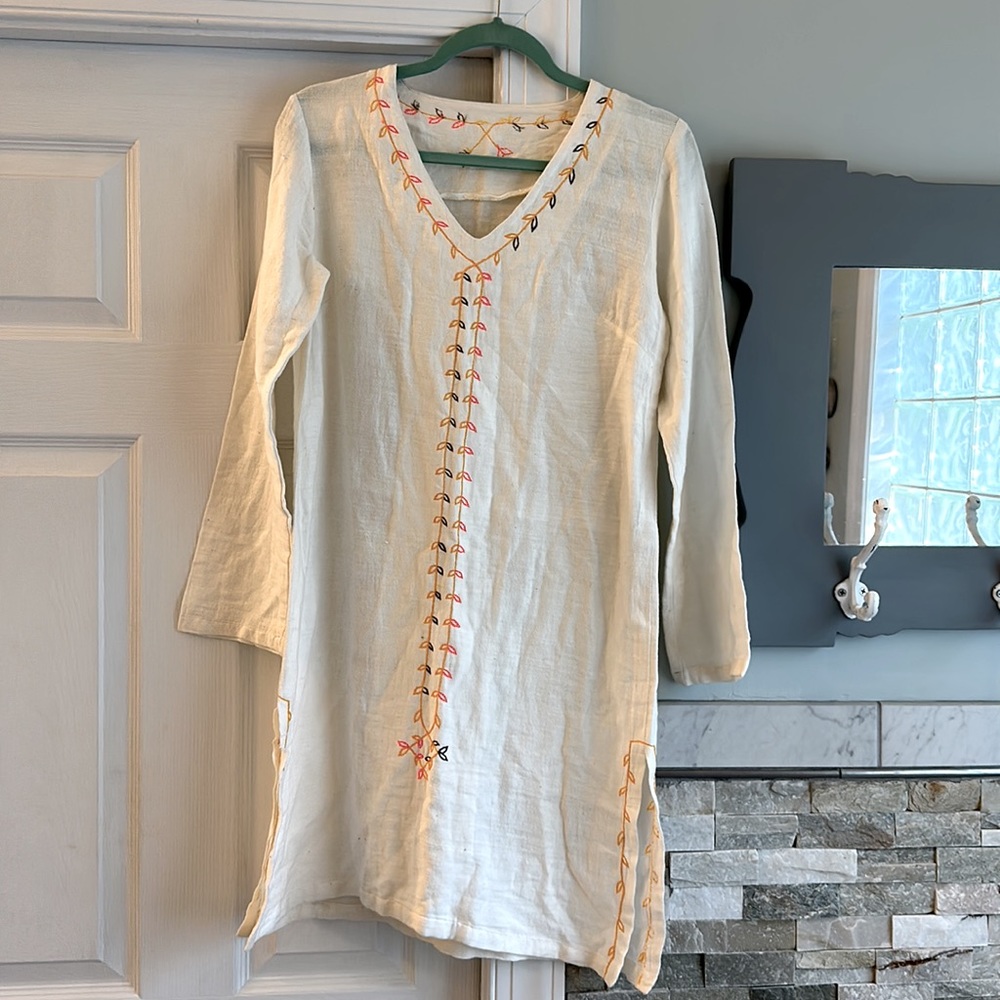 NWOT Lemlem Hand Woven in Ethiopia one of a kind V Neck Dress / Cover Up